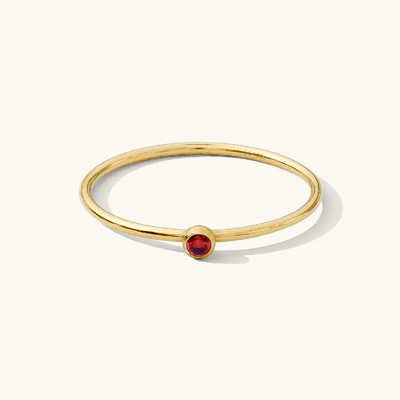 January Birthstone Ring (Garnet)