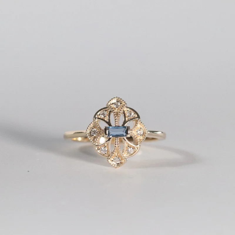 'Leilani' Yogo Sapphire Ring