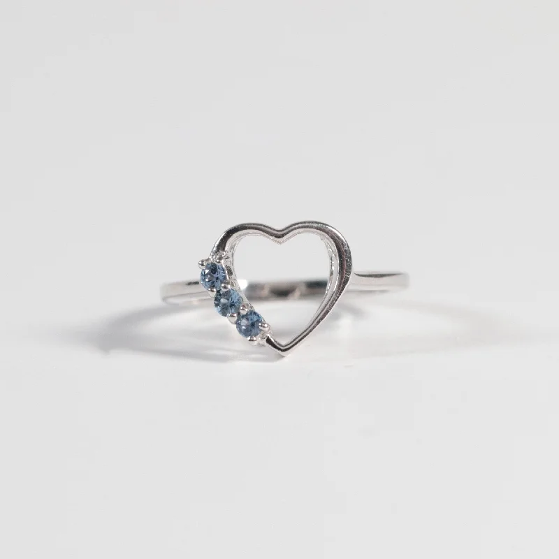 Yogo Sapphire Heart Ring