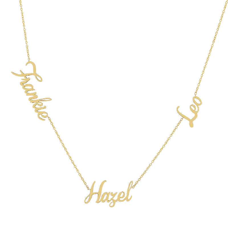 Trois Name Necklace